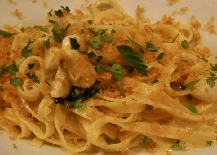 A close-up of a delicious linguine dish at Bocca del Vino.